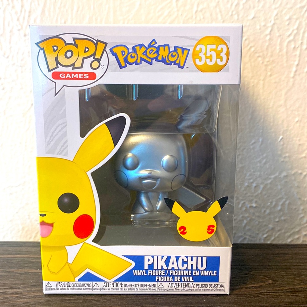 Funko Pop Pokémon silver Pikachu #353